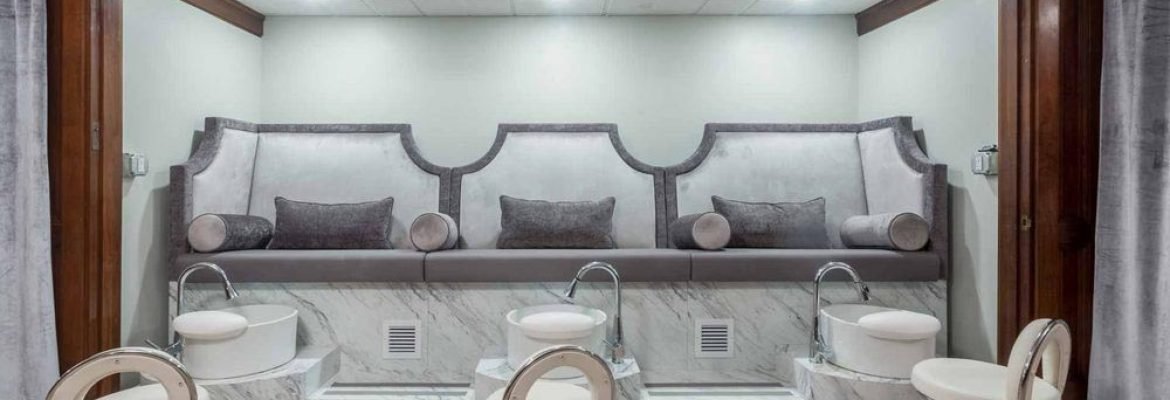 The Vault Beauty Lounge & Urban Retreat